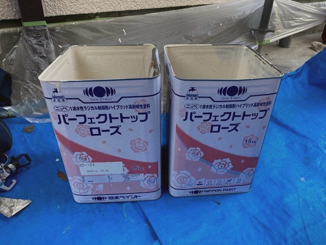 使用する高耐候性塗料